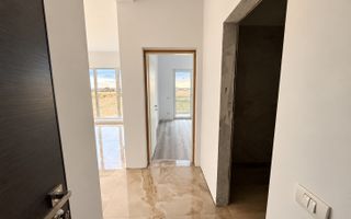 Etaj intermediar. Finisaje calitative. Loc de parcare. - Poză 7