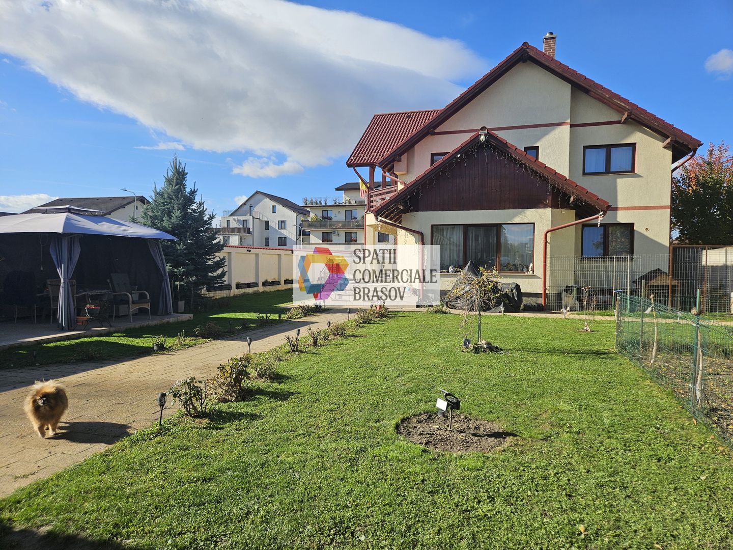 Casă individuala 5 camere de vânzare - zona Tractorul, Coresi - 270 mp - # plus - Poză 1
