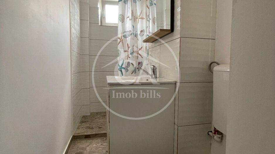Apartament de vânzare cu 2 camere în zona Rogerius, Oradea - Poză 9