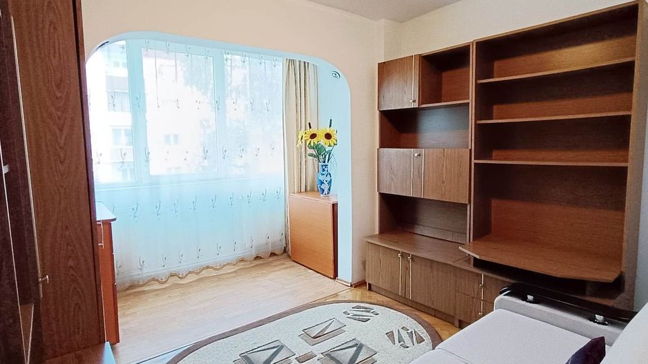 Apartament cu 4 camere in Tractoru-Independentei - Poză 15