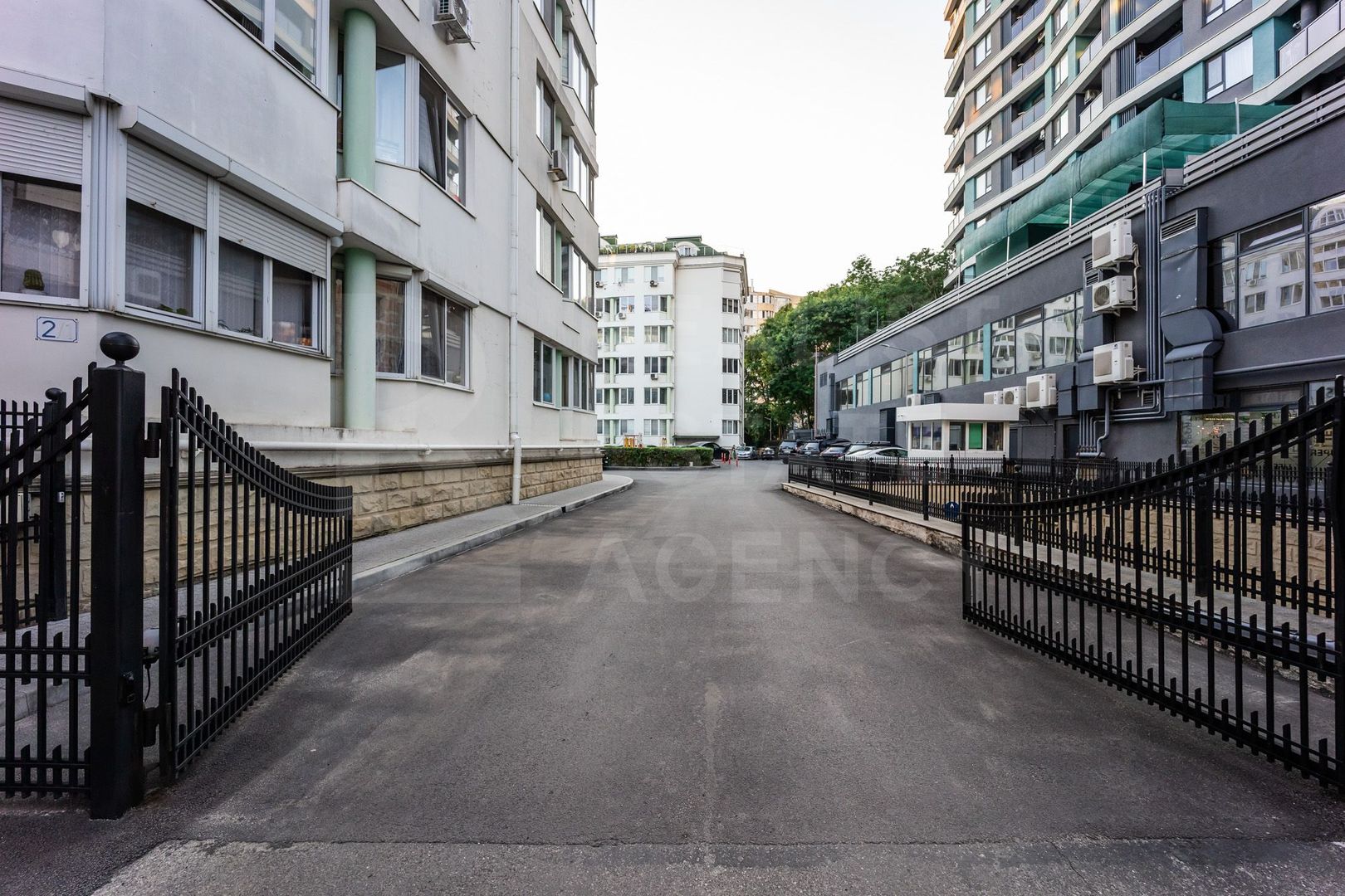 Apartament 4 camere, 160 mp, str. Nadejda Russo, Rîșcani - Poză 33