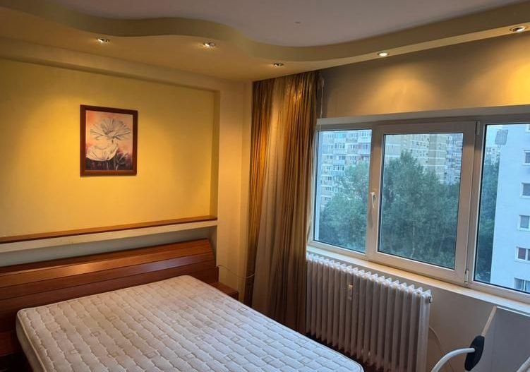 Apartament 3 camere decomandat langa metrou Valea Ialomitei - Poză 6