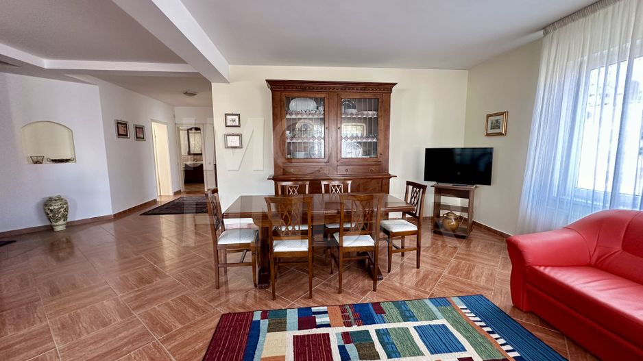 Vanzare 4 camere, Zorilor, 120 mp utili, imobil cu 8 apartamente - Poză 19