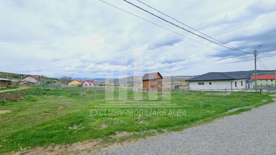 Teren intravilan de vanzare, Micesti - Poză 1