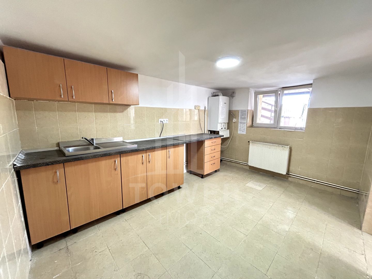 Casă 200 mp de închiriat – locație premium, ideală pentru afaceri diverse - Poză 4