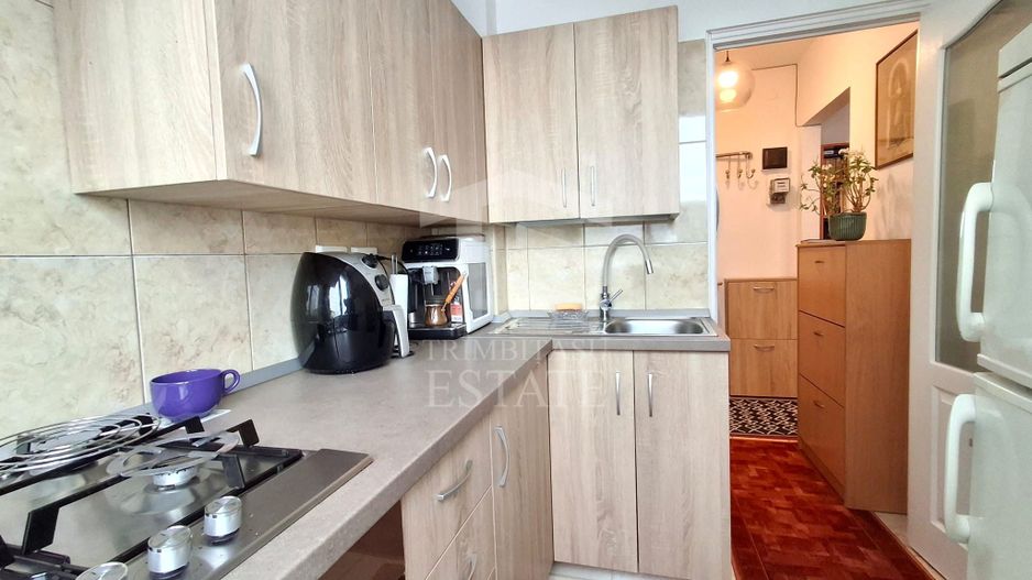 De Vanzare Apartament 2 Camere  zona Magheru - Poză 5