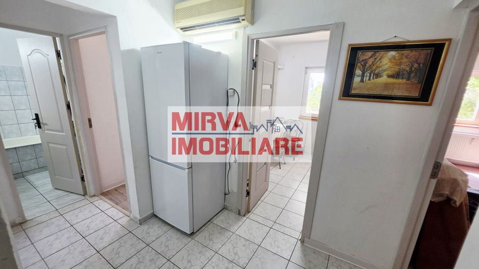 Apartament 2 camere, mobilat si utilat, zona 9 Mai - Poză 8