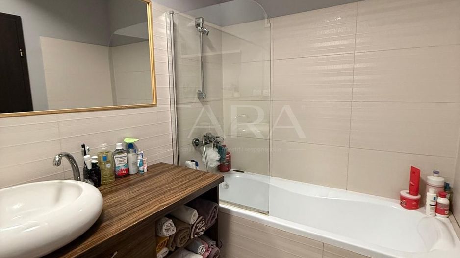 Apartament cu 3 camere și parcare inclusă – Florești, strada Eroilor. - Poză 8