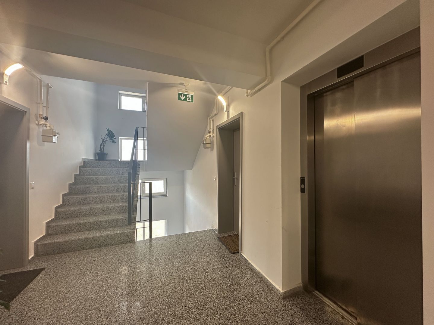 Vânzare apartament tip studio mobilat și utilat  Avantgarden 3 faza 4 - Poză 17