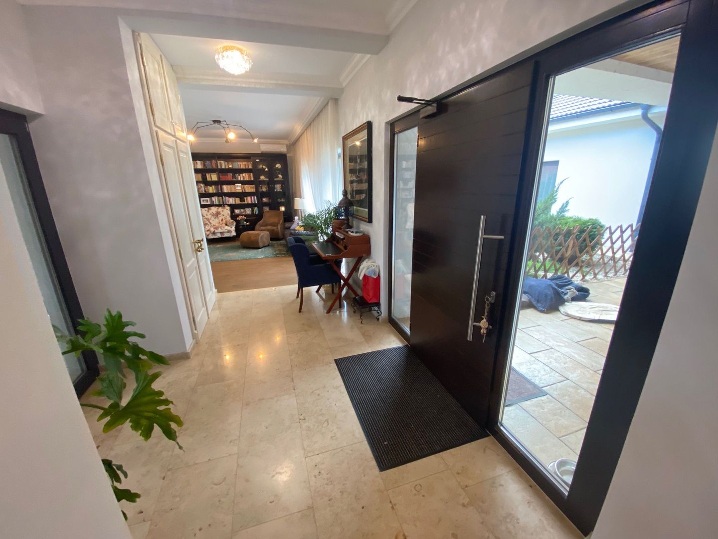 CAsA pe parter formată din 2 corpuri zona Ghiroda - Poză 8