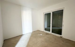 Apartament cu 3 camere si curte de 240mp | Mosnita Noua | Lidl - Poză 3