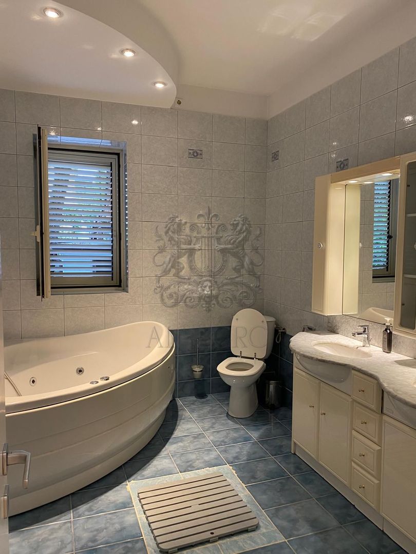 Apartament in Vila | Dorobanti | 221 mp | Parter Inalt + Demisol - Poză 17