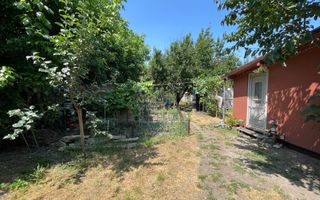 Casă la curte comuna în zona Balcescu - Poză 21