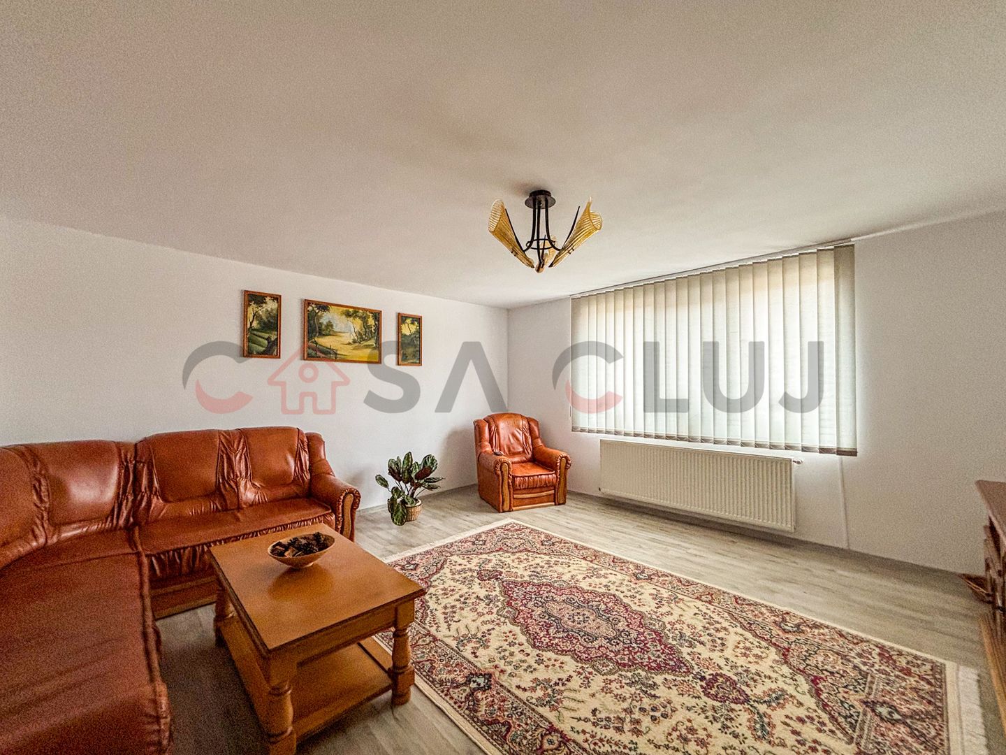 Curte generoasa - Casa Intretinuta - Zona Pod Ira - Poză 1