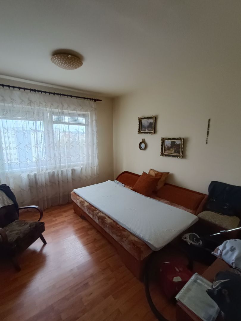 Apartament 3 camere, 70 mp utili, balcon, zona Cetate, Alba Iulia - Poză 3