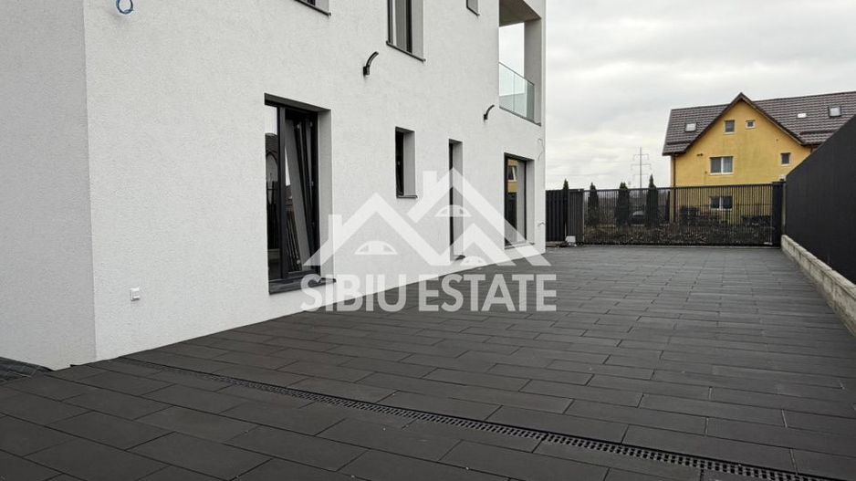 Apartament exclusivist 4 camere, intabulat, 115 mp , Grădină 200 mp , - Poză 22