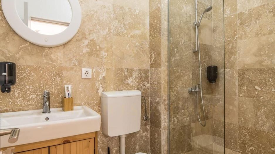 Vanzare Duplex, 214 mp, teren 300 mp, Europa - Poză 9