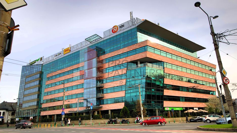 Spatiu modern pentru birouri - 1,657.82 mp - Metrou Eroilor (M1, M3 & M5) - Poză 1