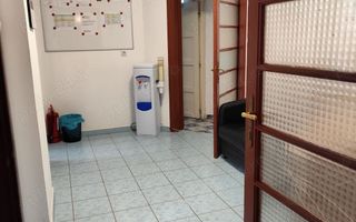 De vanzare Apartament 3 Camere in Vila, Tineretului, Metrou - Poză 4