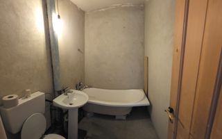 Apartament 4 camere – 70 mp utili + pod 30 mp – Etaj 5 – Preț 48.000 € - Poză 5