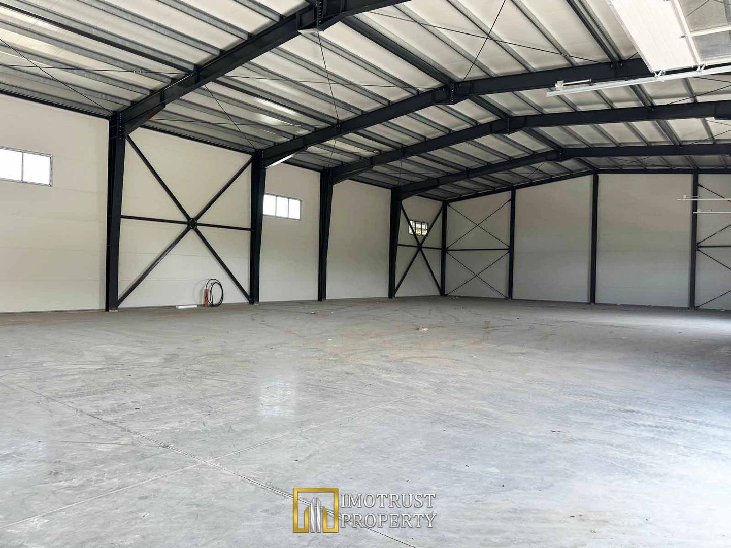 Hala industriala noua de inchiriat – 350 mp | Arad Micalaca Est - Poză 5