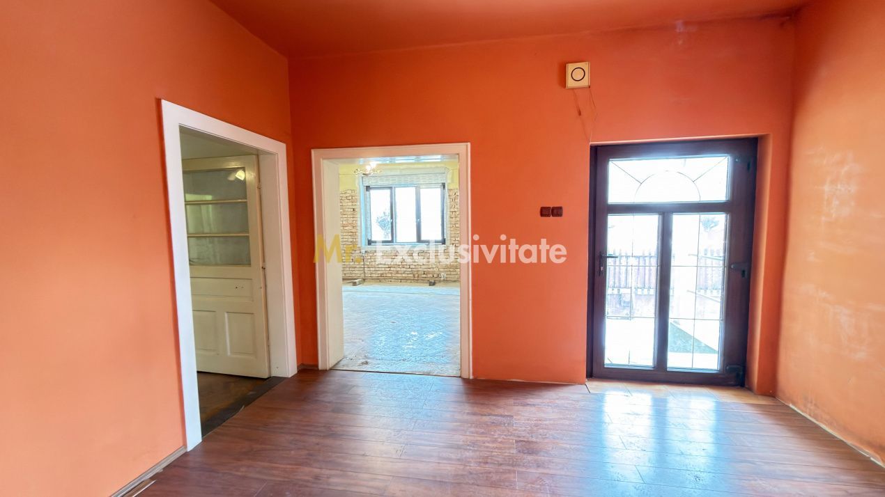 Proprietate cu 2 case | Teren 546 mp | Str. Albinelor Nr.18 - Carei - Poză 4
