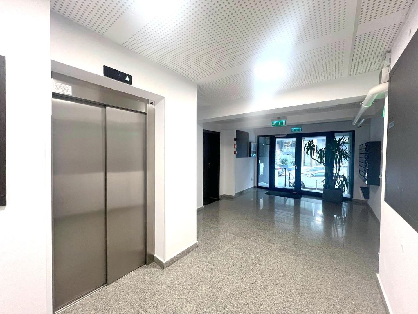 Apartament nou | central |  64mp | 5 min de metrou – 2 camere - Poză 12