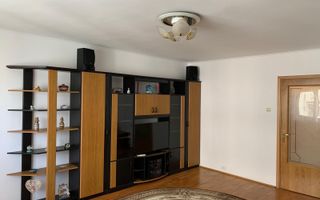 De Inchiriat Apartament  3 camere Unirii - Camera de Comert sect.4 - Poză 4