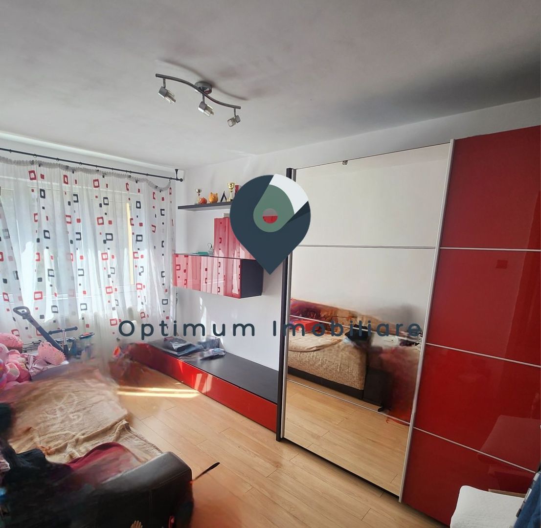 Apartament cu 4 camere in Manastur, etaj 2/4 zona Putna ! - Poză 4