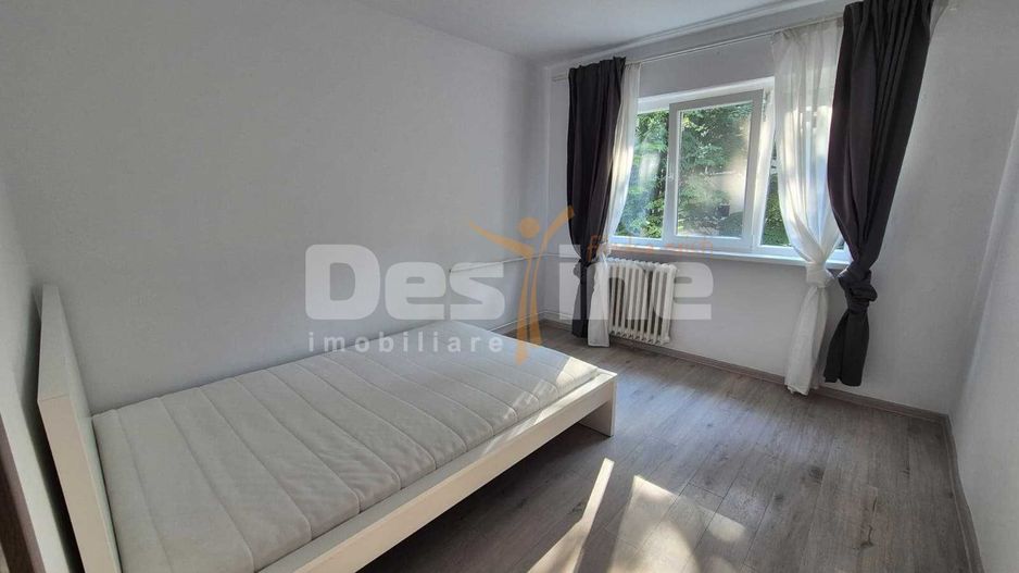 Închiriere apartament 4 camere- zona Politehnicii - Poză 4