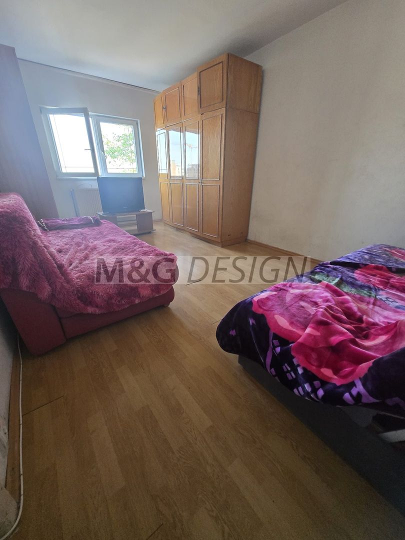 Ap 3 camere, zona Lipovei, etaj 3, decomandat - Poză 14