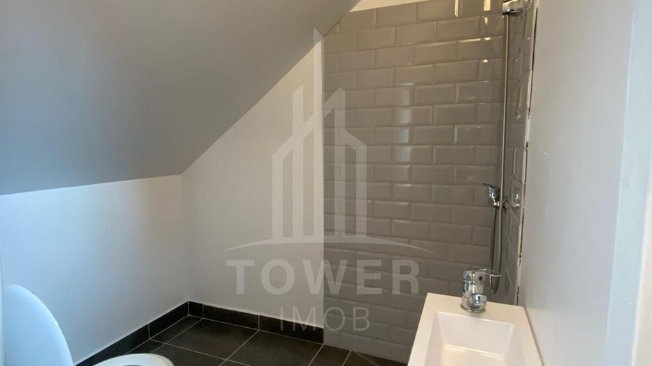 Apartament tip studio - zona 9 Mai - Poză 4