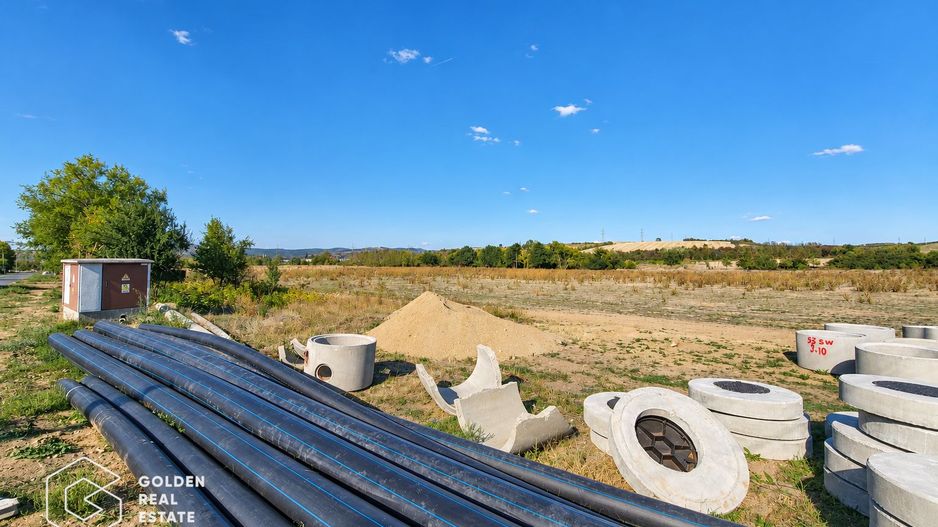 Teren intravilan, 7100 mp, Lipova - Poză 3