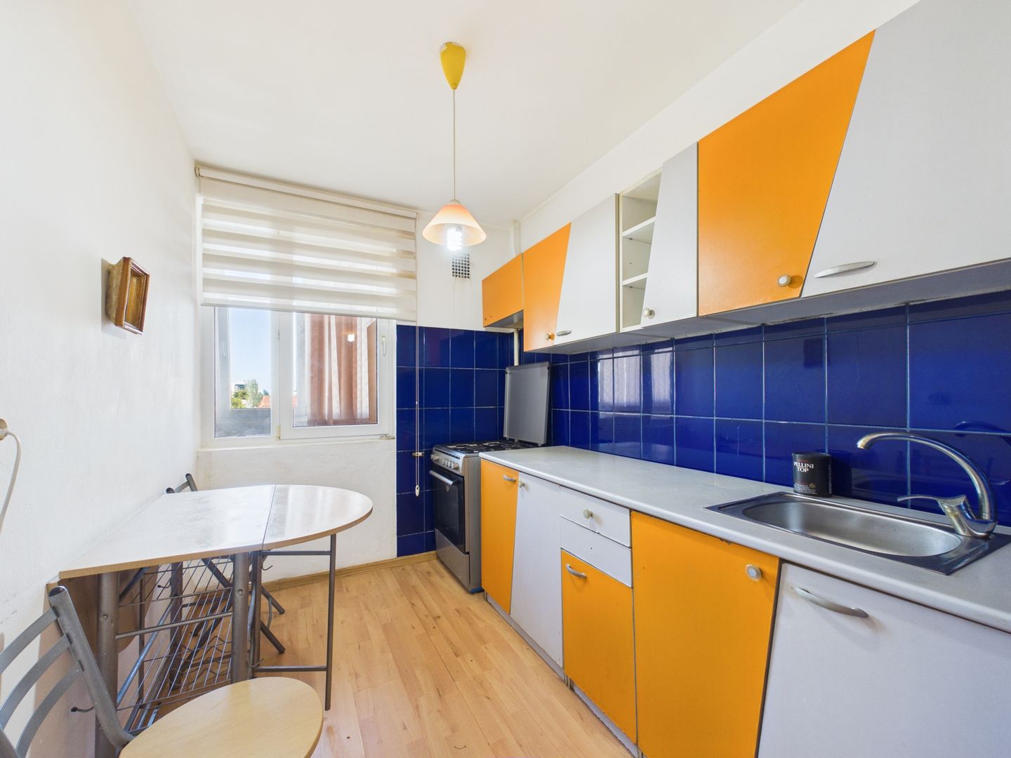 Apartament cu 2 camere de vânzare | 1 min Metrou 1 Mai - Poză 2
