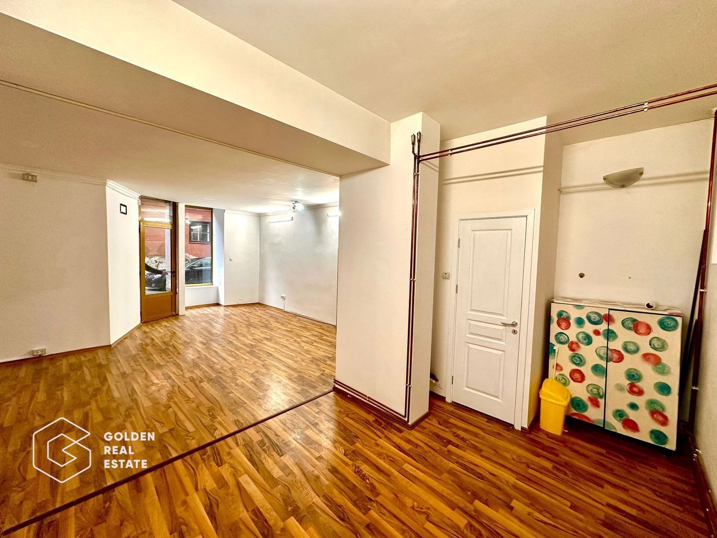 Spatiu comercial central, parter, 75 mp, centrala termica - Poză 5