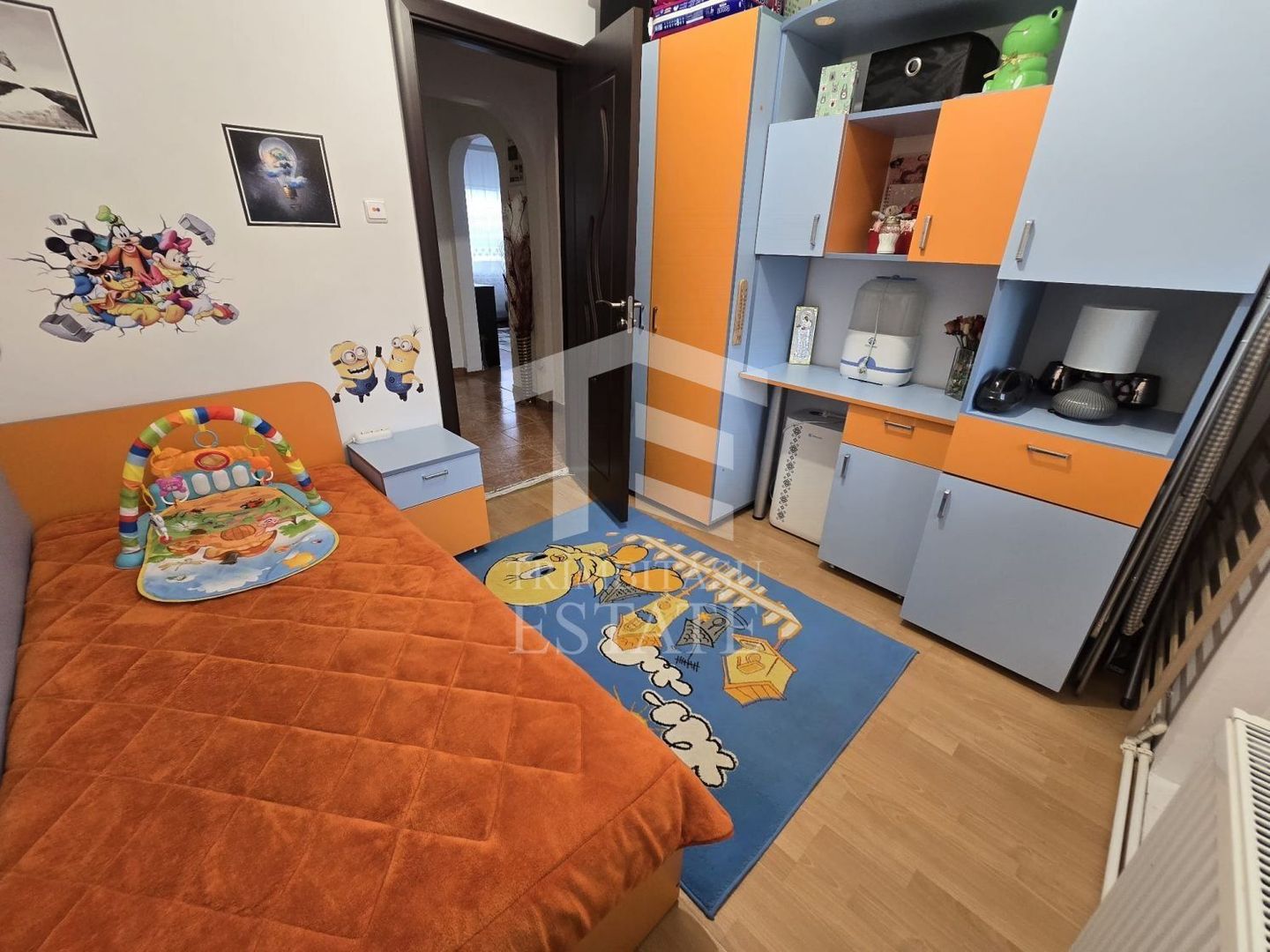 INEL I - Apartament cu centrala pe gaz, loc de parcare si pod de 60 mp - Poză 19