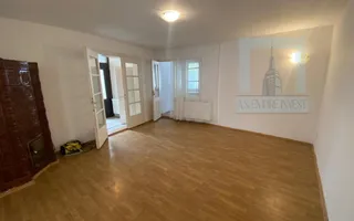 Casa singur in curte - zona Schei - Poză 15