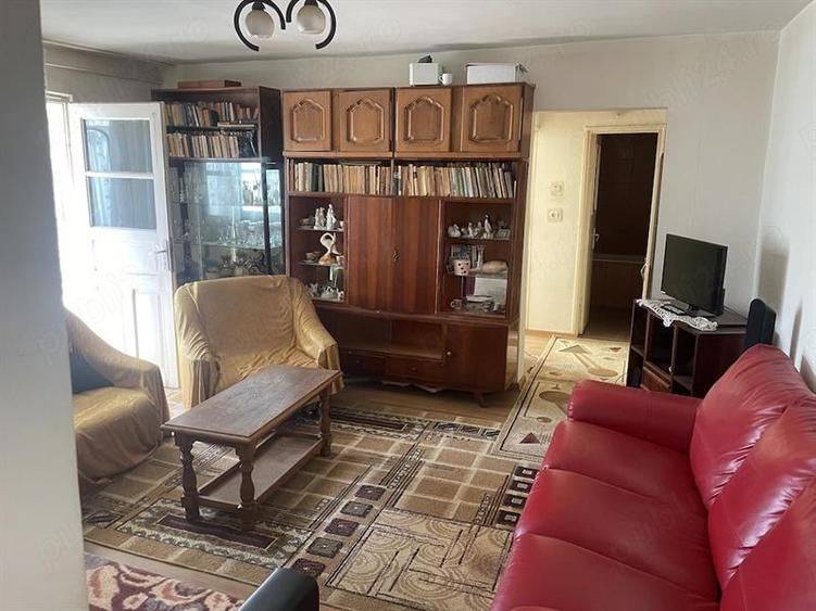 Oportunitate de investiție | Apartament 2 camere | Zamca | 53 mp - Poză 3