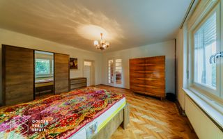 Vila superba, P+E,  Cuvin, 9 camere, 200 mp si teren 1300 mp plus anexa 3 camere - Poză 12