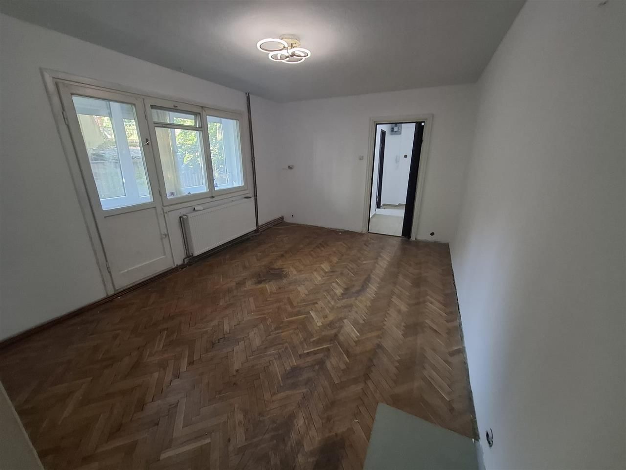 3 camere zona G. Lazar centrala. parter - Poză 24