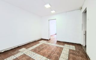 Spatiu comercial de închiriat cu vad Brașov - 55 mp # plus-imo.ro - Poză 3