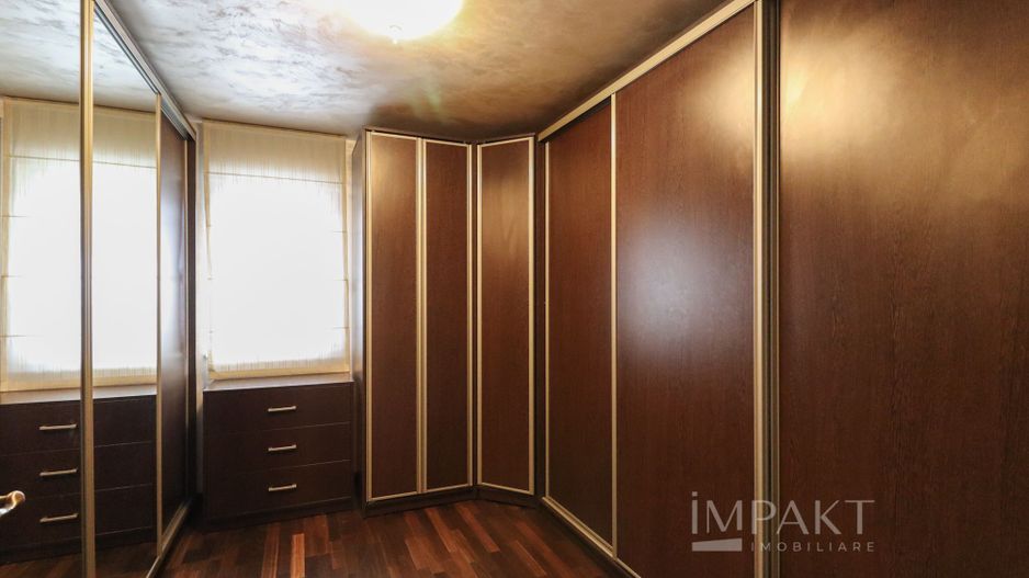 Casa deosebita cu teren de 900mp in cartierul Faget - Poză 14