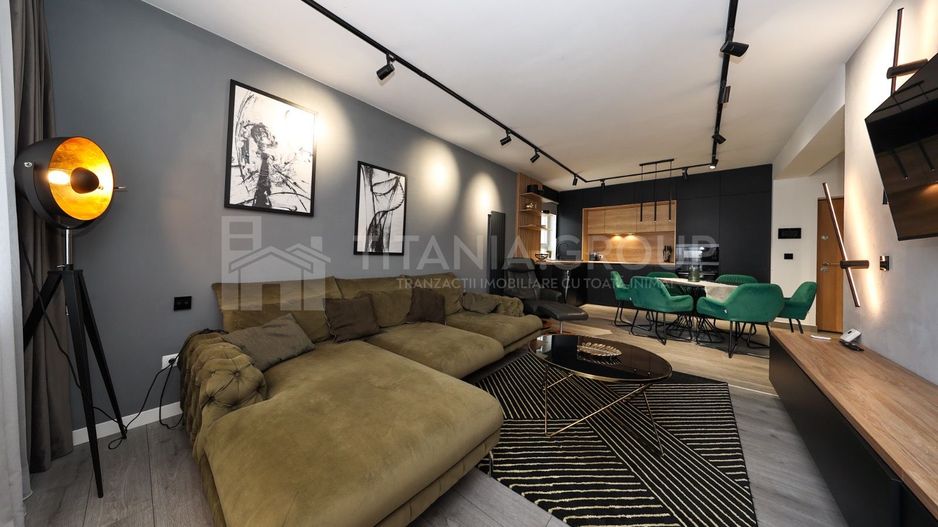 Apartament cu 3 camere, 2 bai, mobilat lux - zona Coresi - Poză 3