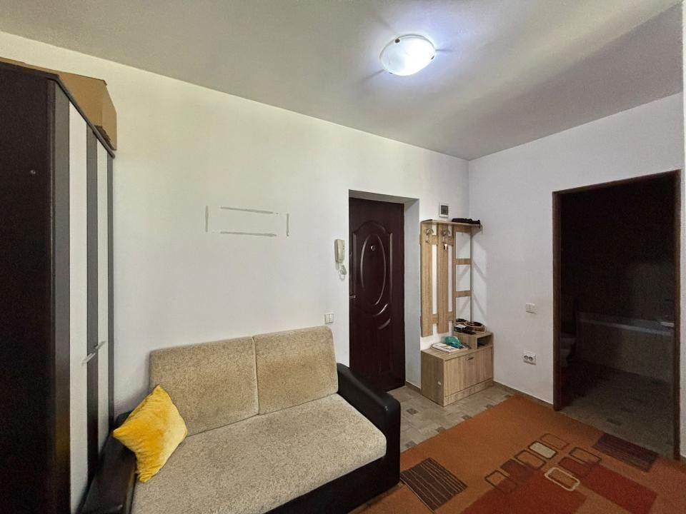 Apartament cu 1 camera I Floresti -Strada Eroilor I - Poză 3