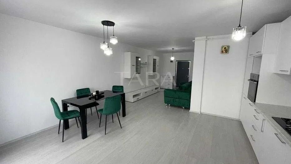 Vanzare apartament ultrafinisat, mobilat, utilat, imobil nou. - Poză 2