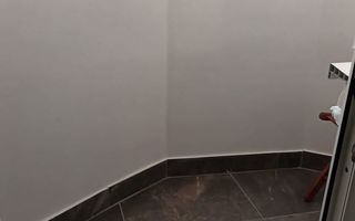 Garsoniera zona Petre Ispirecu-Centrala Proprie - Poză 6