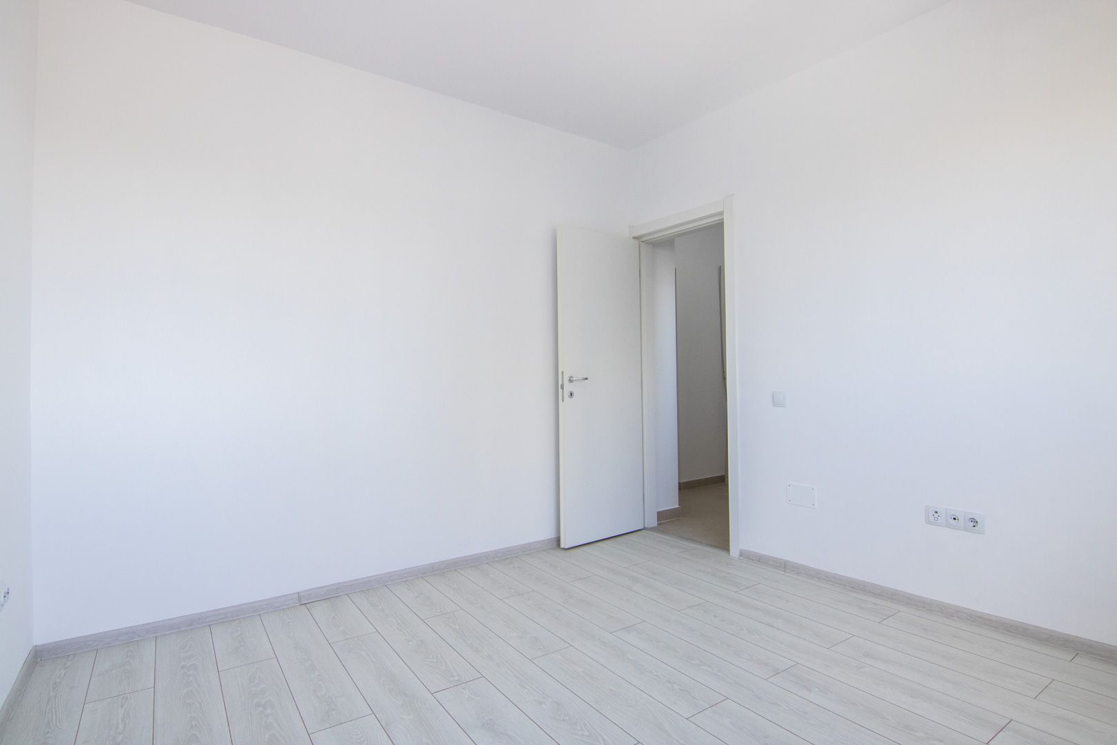 2 camere, 57 mp, decomandat, etaj 7. RDUCERE 10% din avans - Poză 7