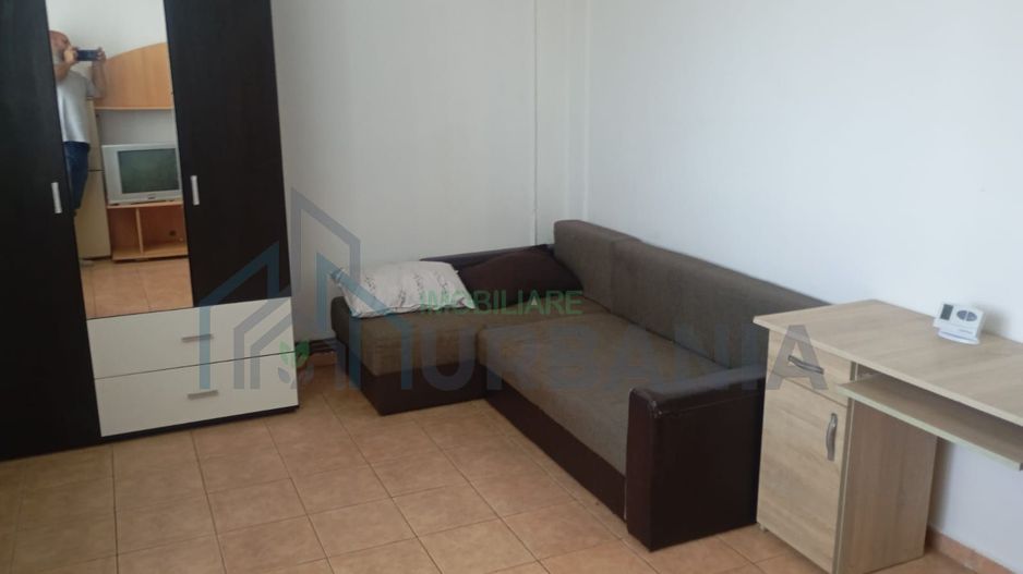 Apartament 2 camere decomandat, mobilat, de inchiriat in Alexandru cel Bun - Poză 6