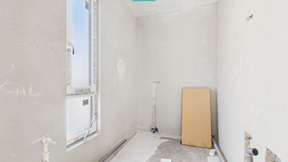 Casă deosebită în Parneava – Strada Griviței - Poză 17