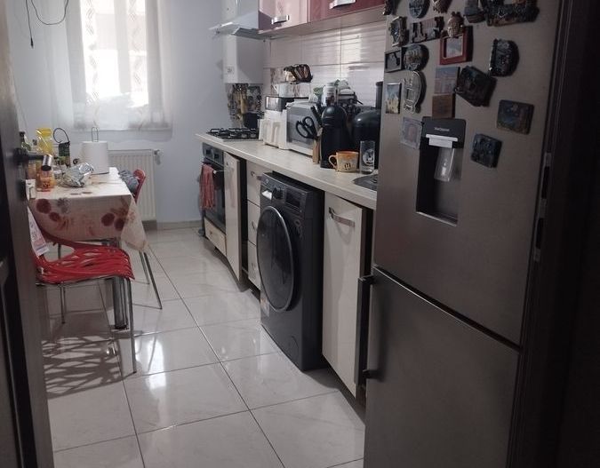 Apartament 3 camere de vanzare Drumul Taberei - Poză 7